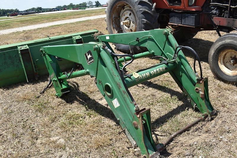 Image of John Deere 620 Primary image