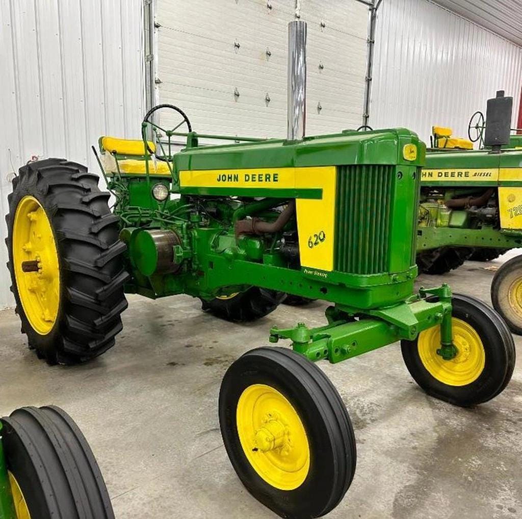 Main image John Deere 620