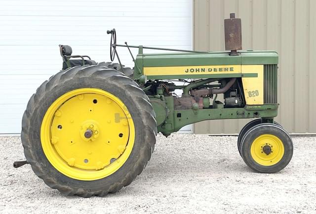 Image of John Deere 620 equipment image 2
