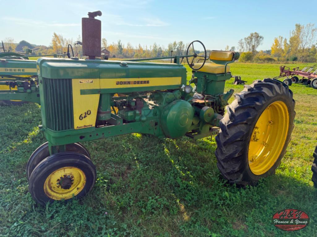 Image of John Deere 620 Primary image