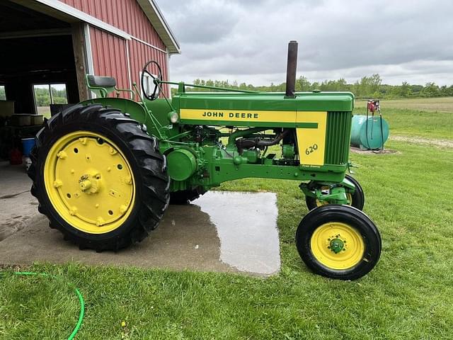Image of John Deere 620 equipment image 2