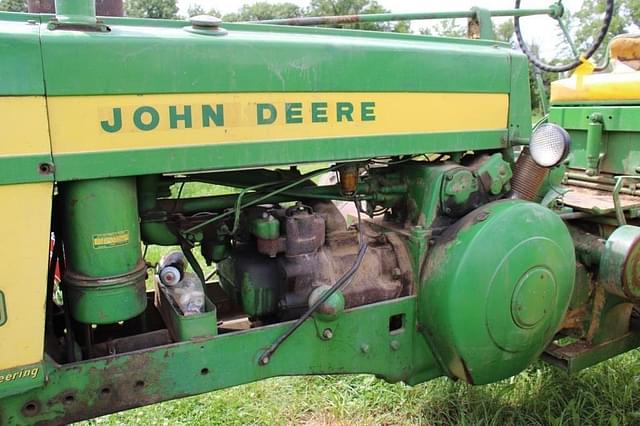 Image of John Deere 620 equipment image 3