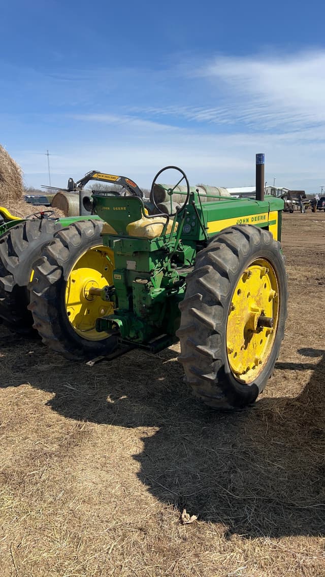 Image of John Deere 620 equipment image 3