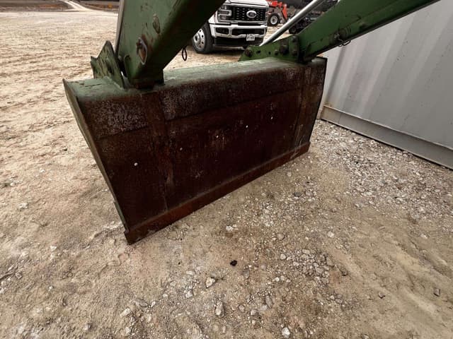 Image of John Deere 620 equipment image 3