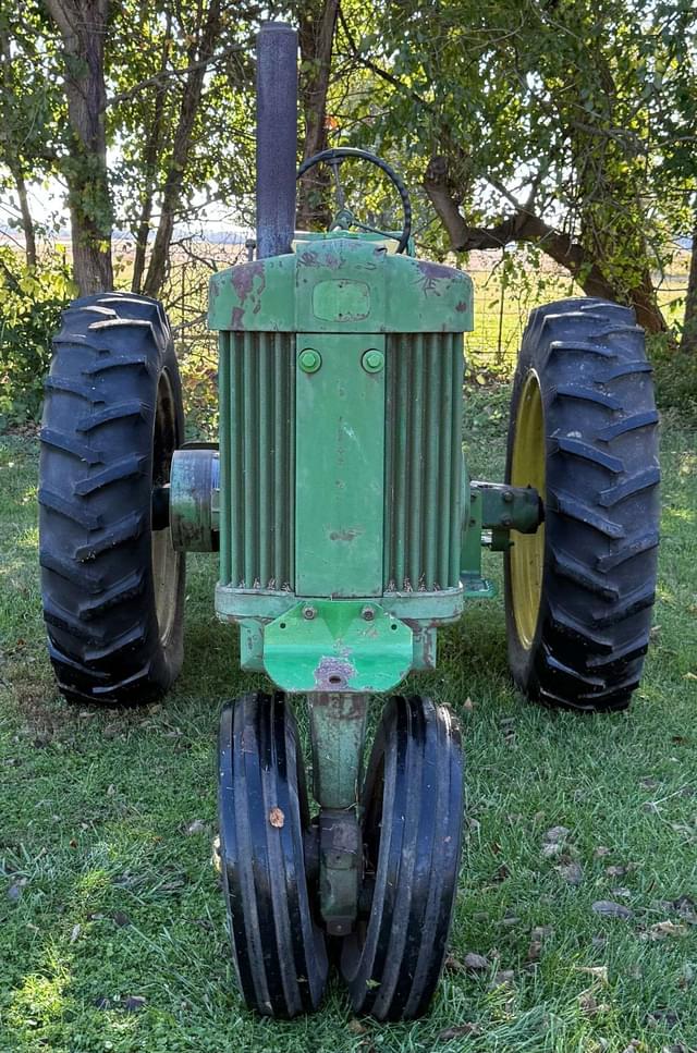 Image of John Deere 620 equipment image 4