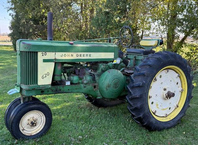 Image of John Deere 620 equipment image 2