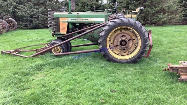 Image of John Deere 620 equipment image 1