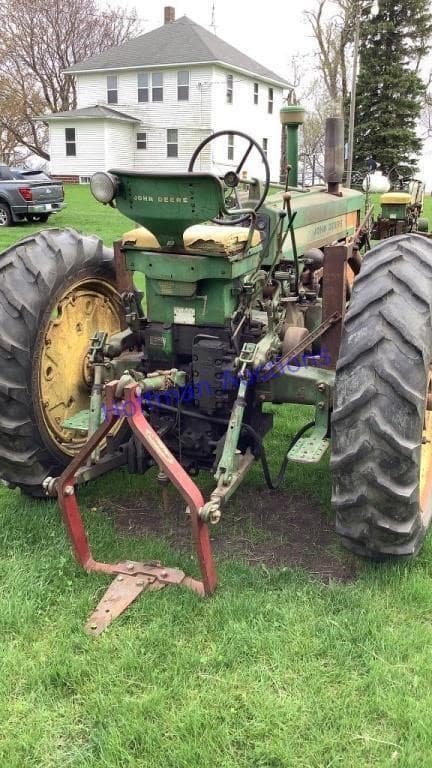 Image of John Deere 620 equipment image 2