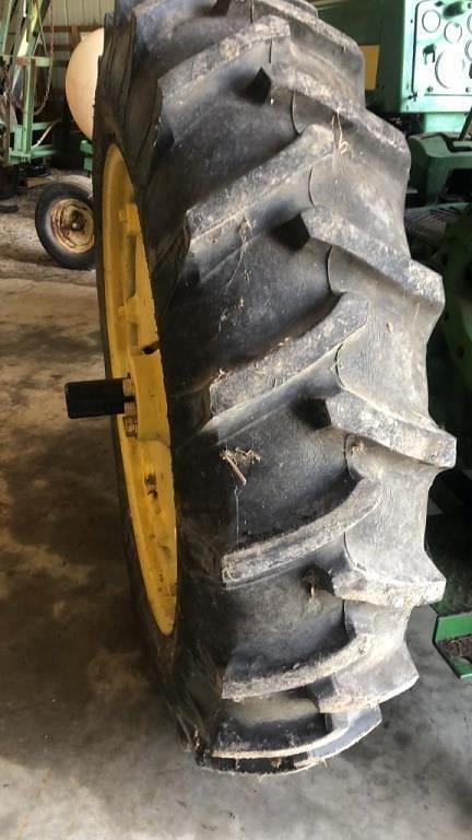 Image of John Deere 620 equipment image 2