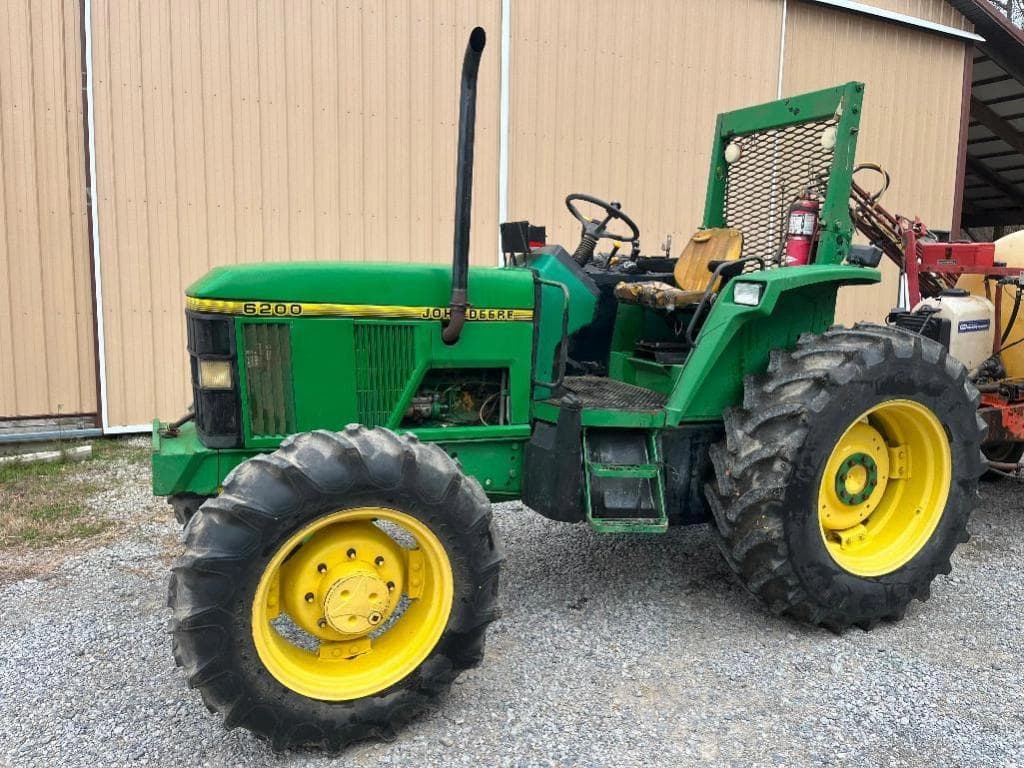 Image of John Deere 6200 Primary image