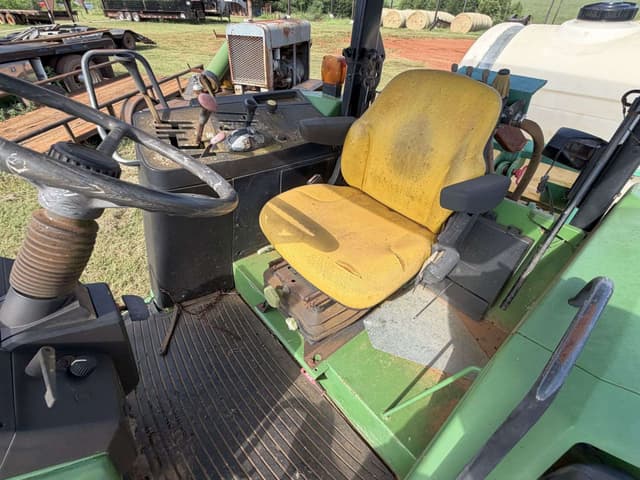 Image of John Deere 6200 equipment image 4