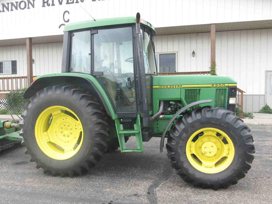 Image of John Deere 6200 Primary image