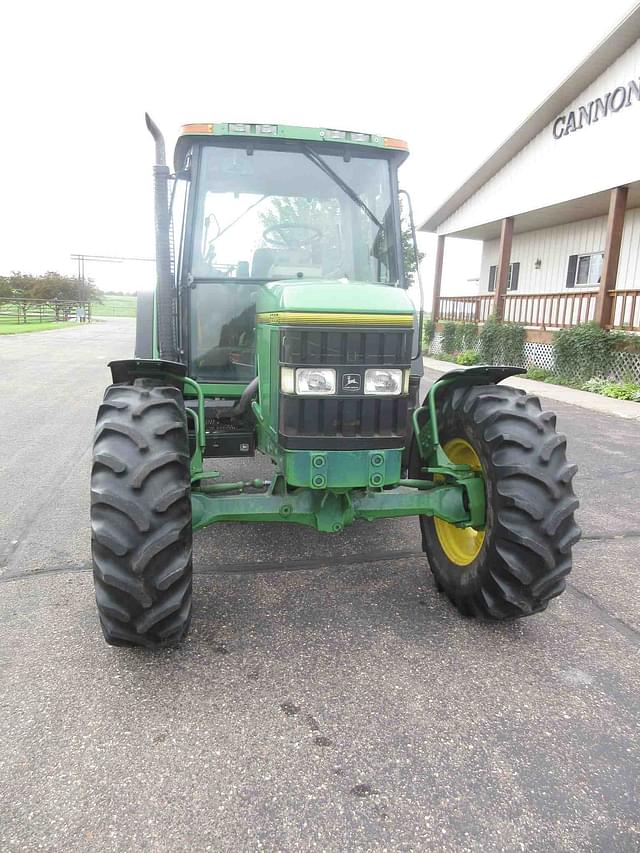 Image of John Deere 6200 equipment image 2