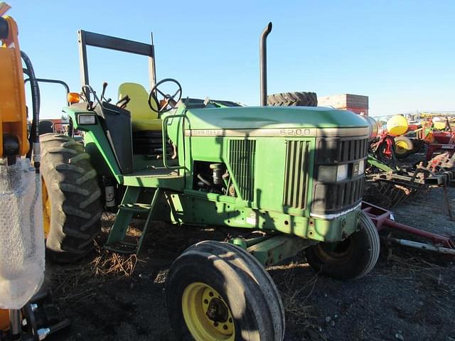 Image of John Deere 6200 equipment image 1