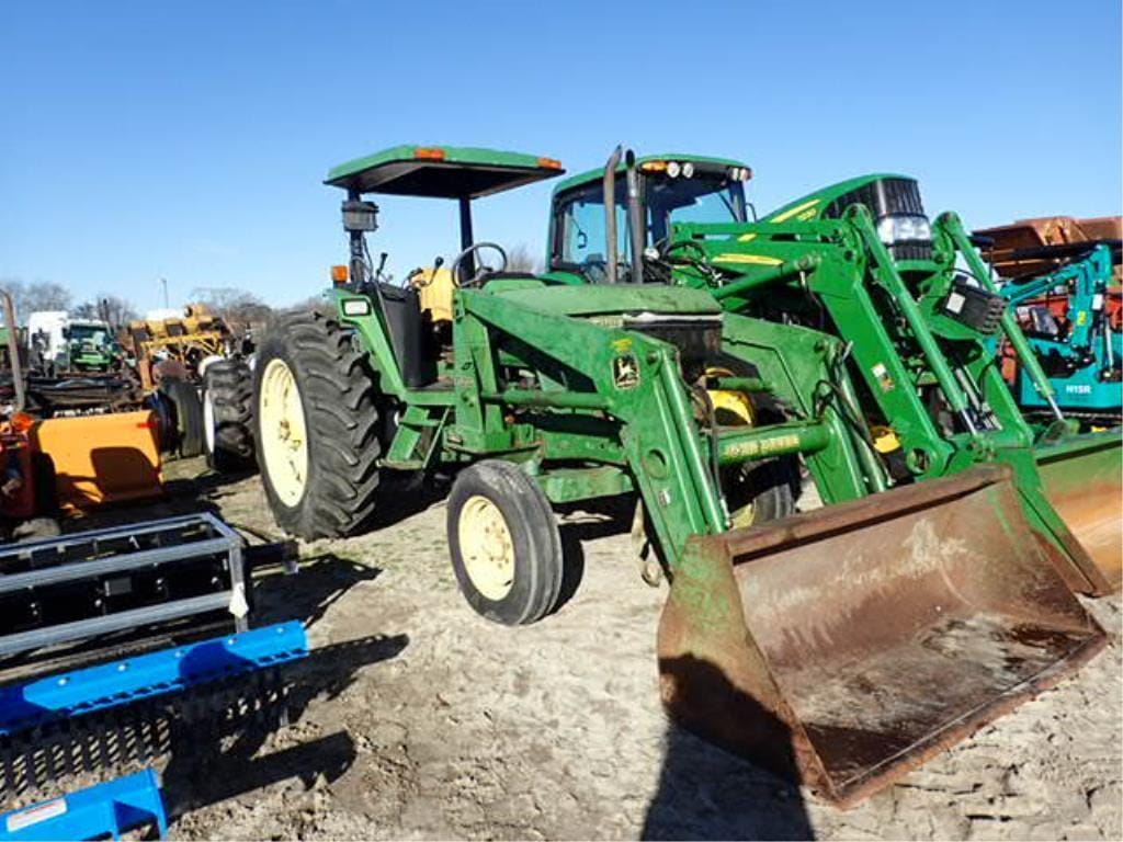 John Deere 6200 Equipment Image0
