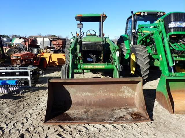Image of John Deere 6200 equipment image 1