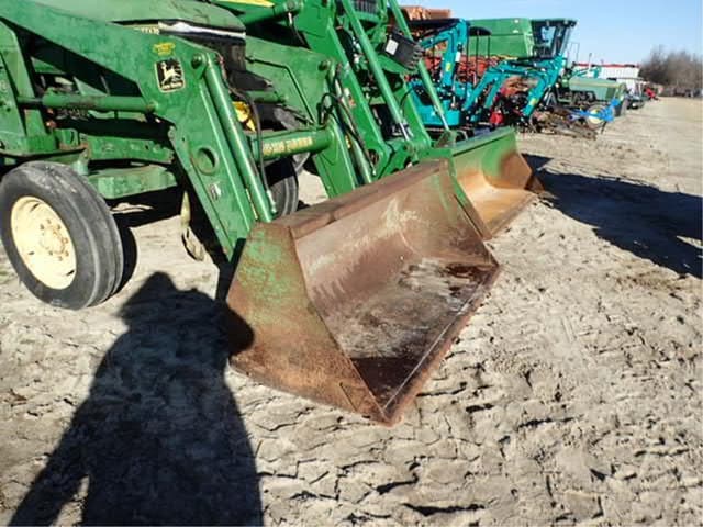 Image of John Deere 6200 equipment image 2