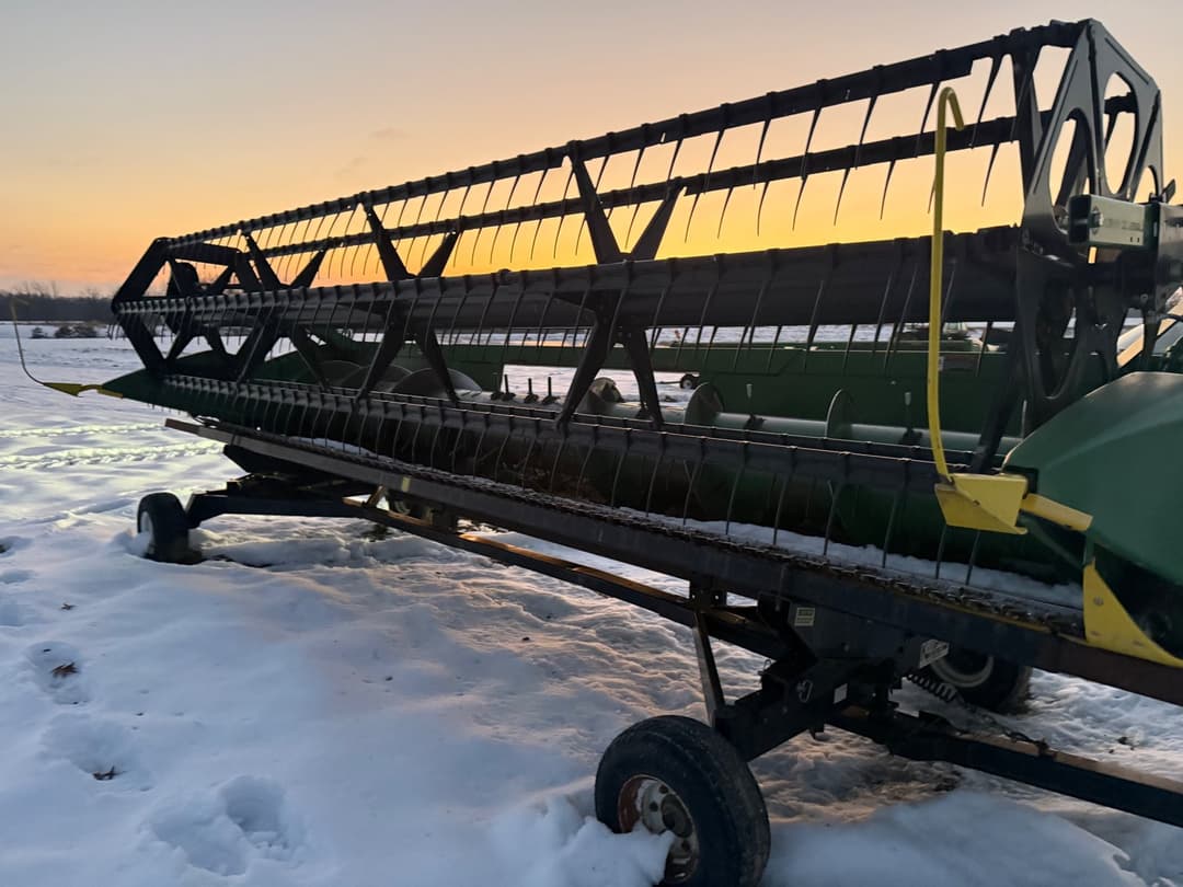 Image of John Deere 620F Image 1