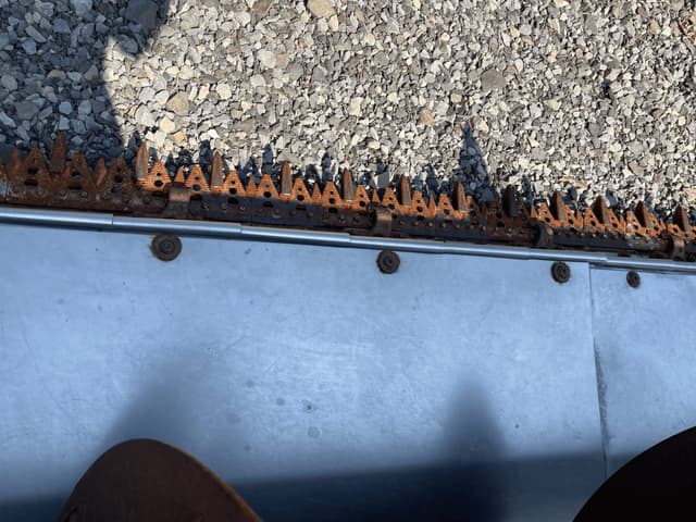 Image of John Deere 620F equipment image 2