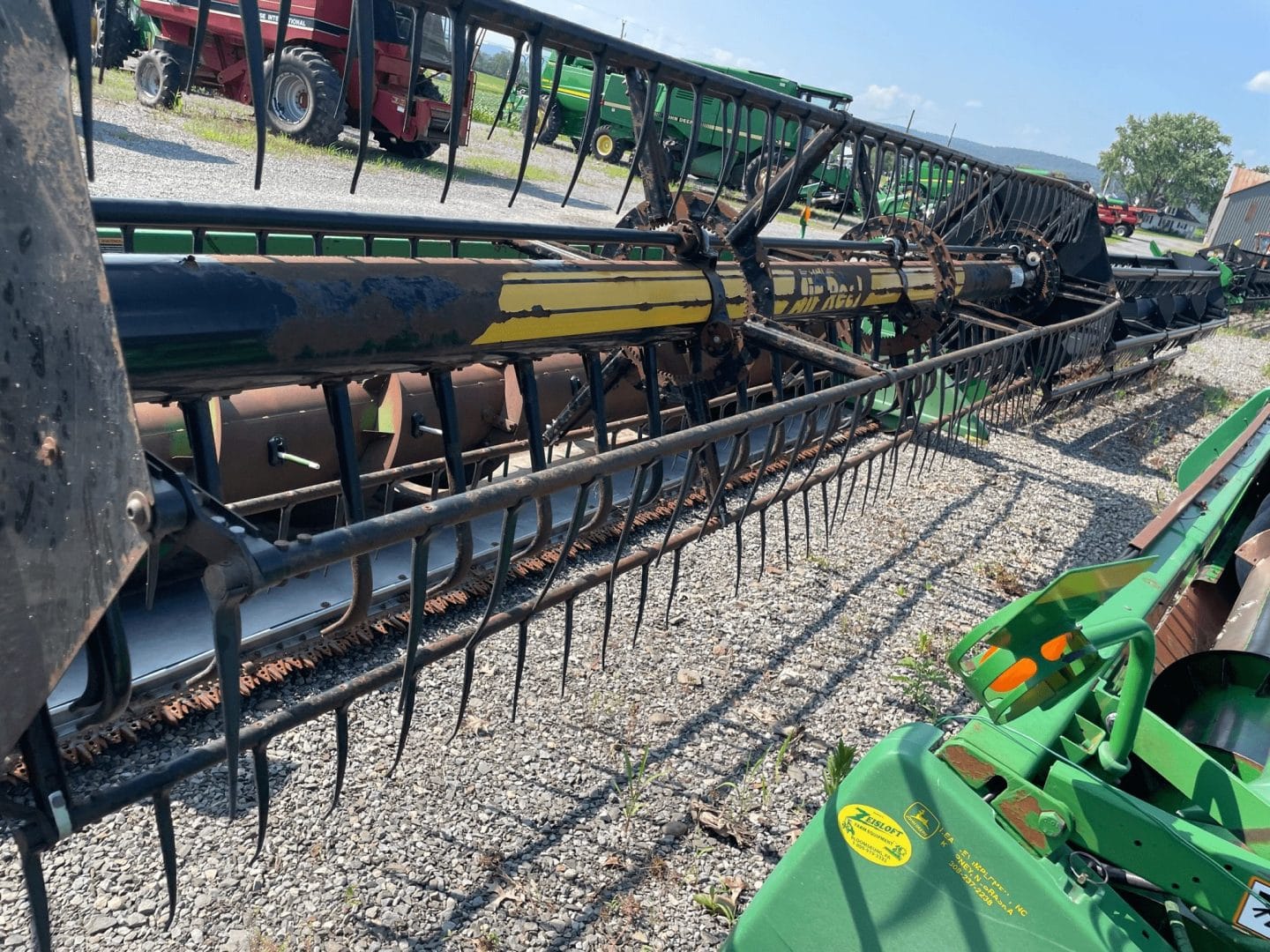 John Deere 620F Equipment Image0