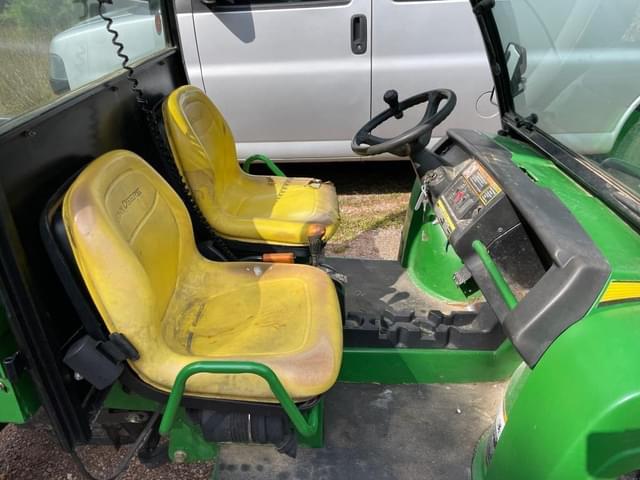 Image of John Deere Gator XUV 620i equipment image 3