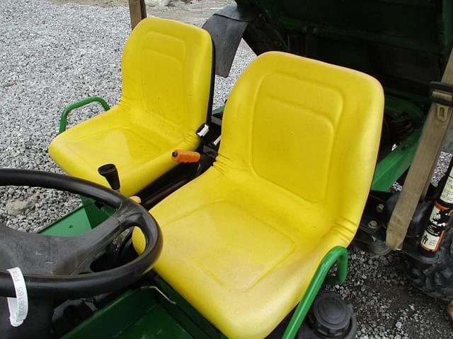 Image of John Deere Gator XUV 620i equipment image 3