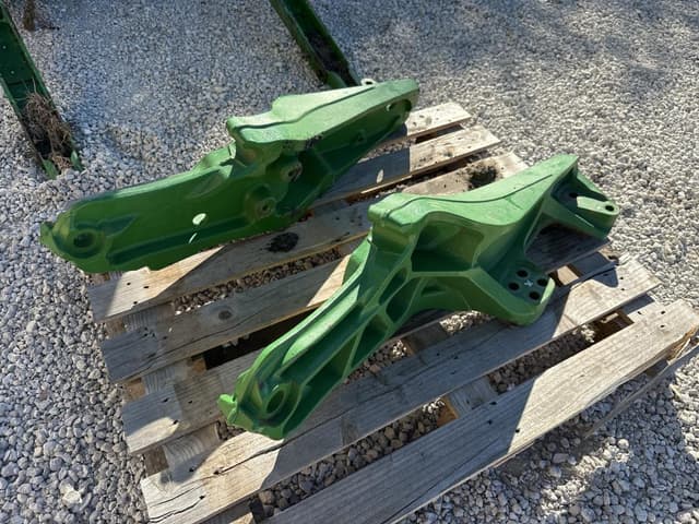 Image of John Deere 620R equipment image 2