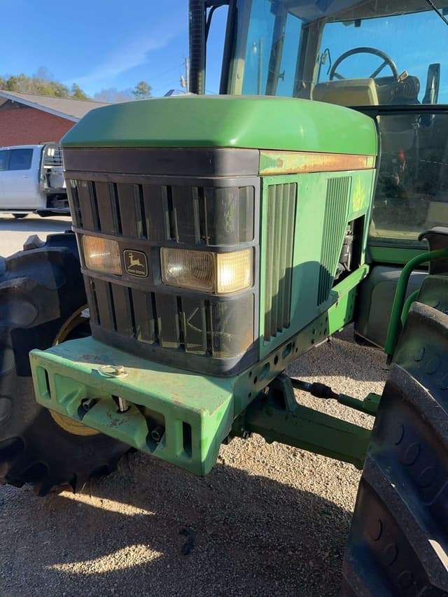 Image of John Deere 6210 equipment image 2