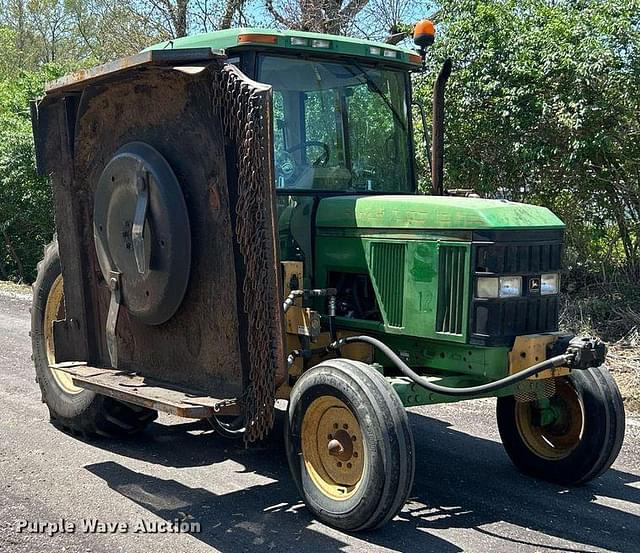 Image of John Deere 6210 equipment image 2