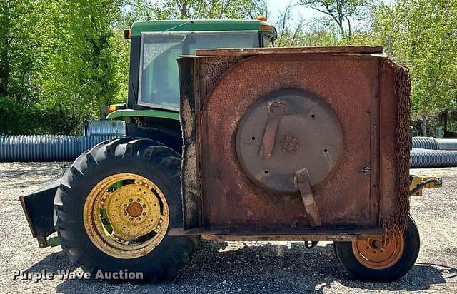 Image of John Deere 6210 equipment image 3
