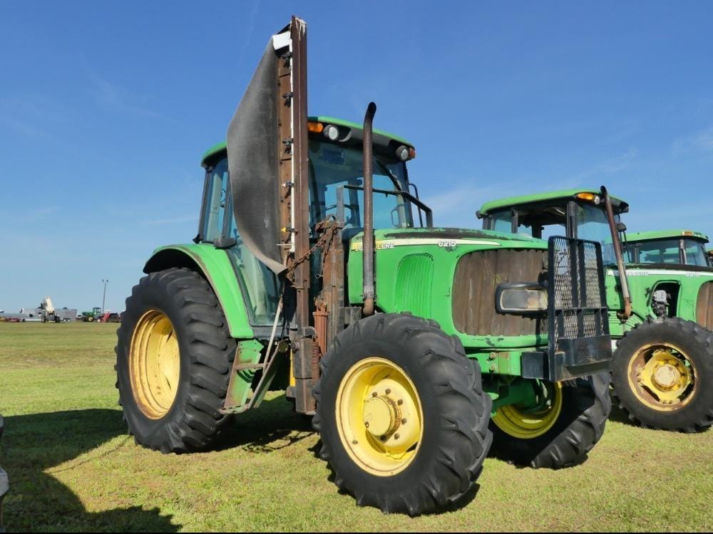 John Deere 6215 Equipment Image0