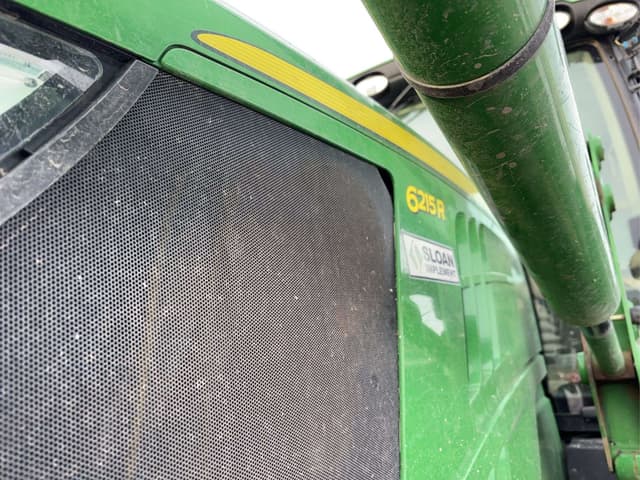 Image of John Deere 6215R equipment image 1