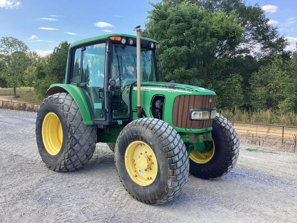 Image of John Deere 6220 Primary image