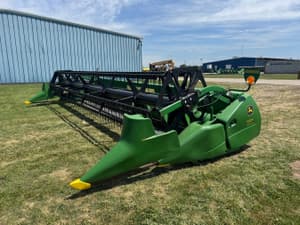 2005 John Deere 622F Image