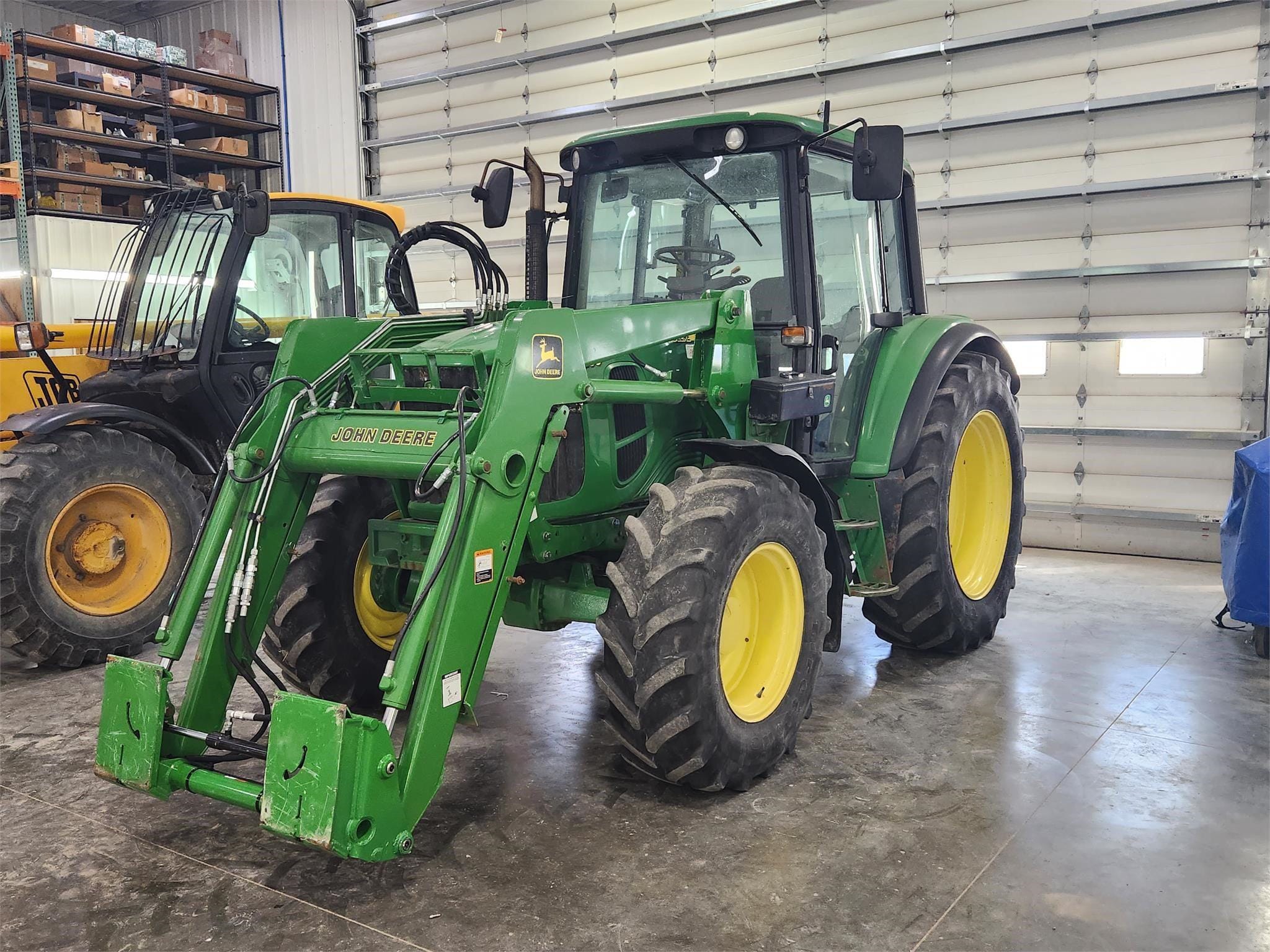 John Deere 6230 Equipment Image0