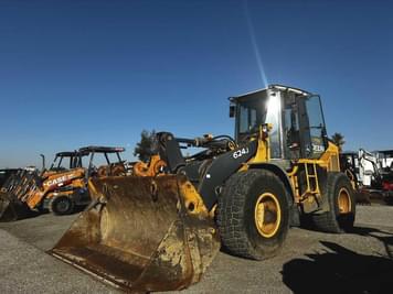 Main image John Deere 624J