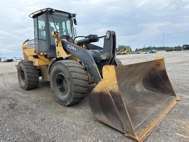 Image of John Deere 624K equipment image 4