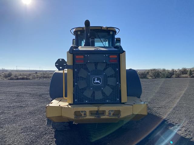 Image of John Deere 624K equipment image 4