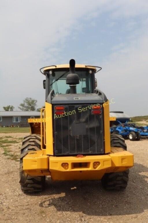 Image of John Deere 624K equipment image 2