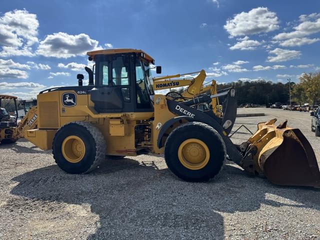 Image of John Deere 624L equipment image 3
