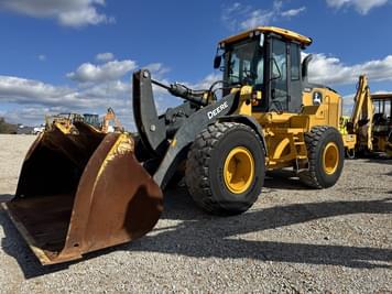 Main image John Deere 624L