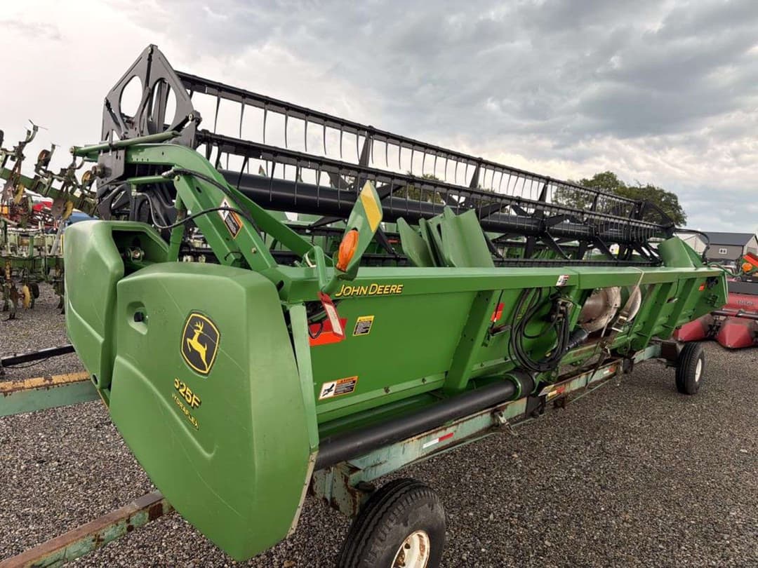 Image of John Deere 625F Primary image