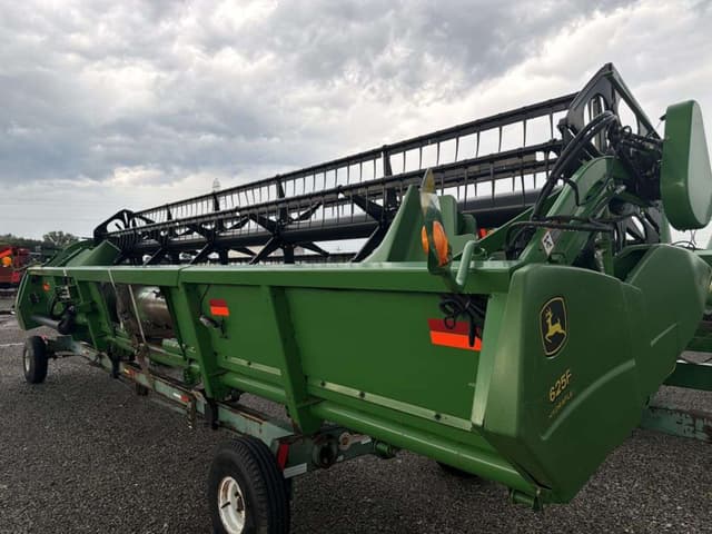 Image of John Deere 625F equipment image 1