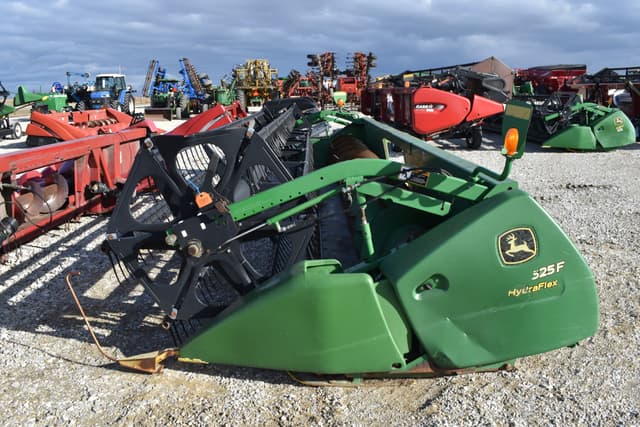 Image of John Deere 625F equipment image 1