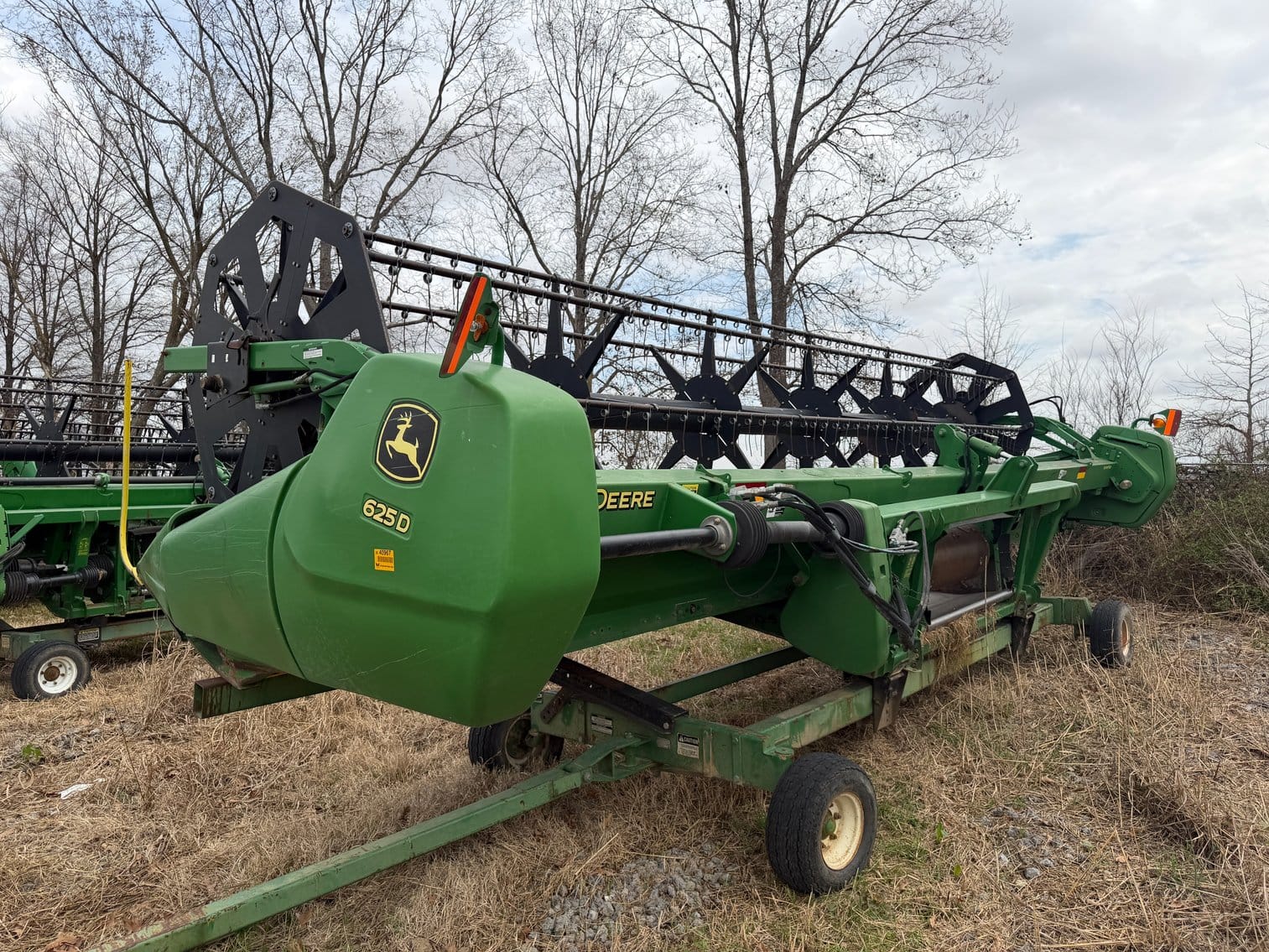 John Deere 625D Image