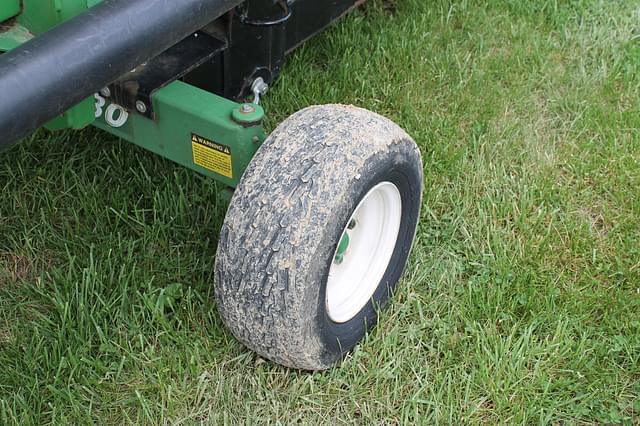 Image of John Deere 625F equipment image 2