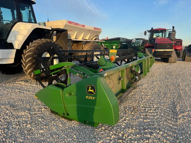 Image of John Deere 625F equipment image 1