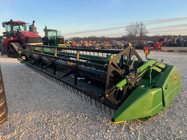 Image of John Deere 625F equipment image 4