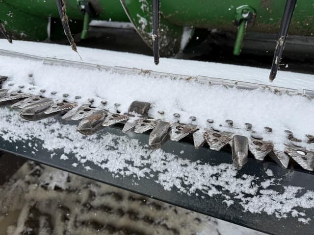 Image of John Deere 625F equipment image 4