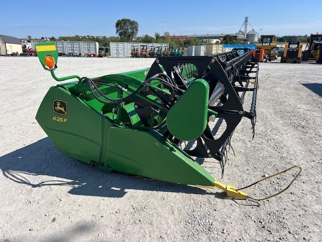Image of John Deere 625F equipment image 4